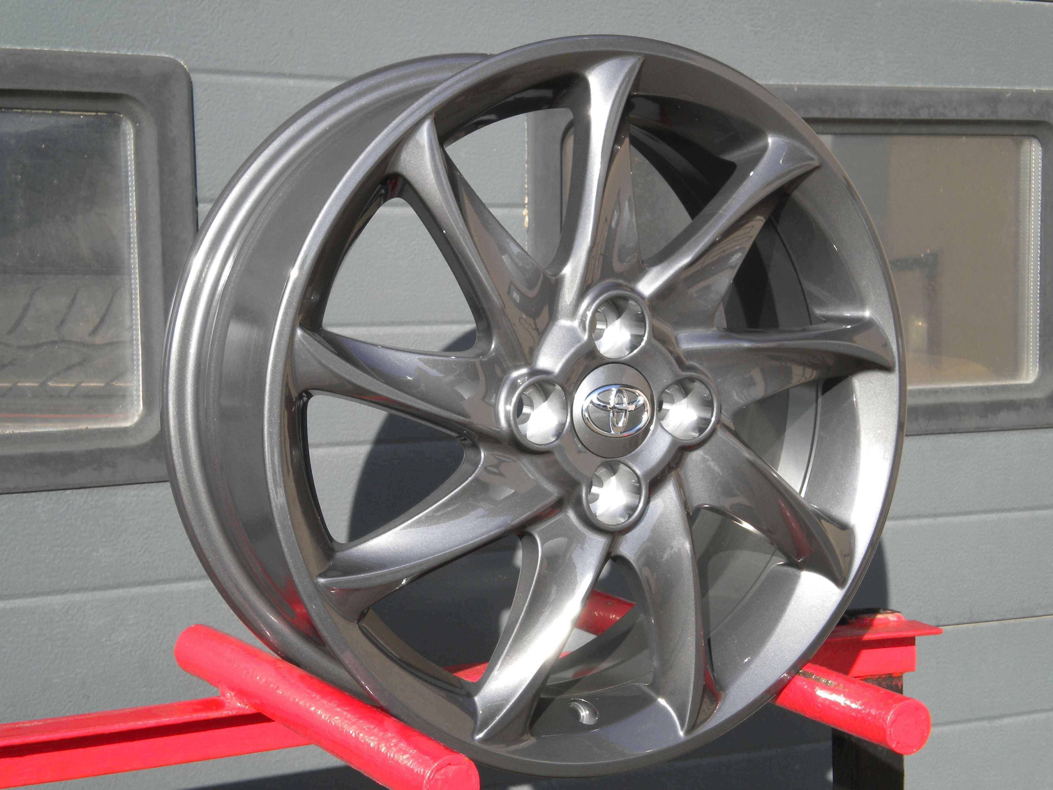 Nowe oryginalne felgi aluminiowe 16 4x100 Toyota Yaris III