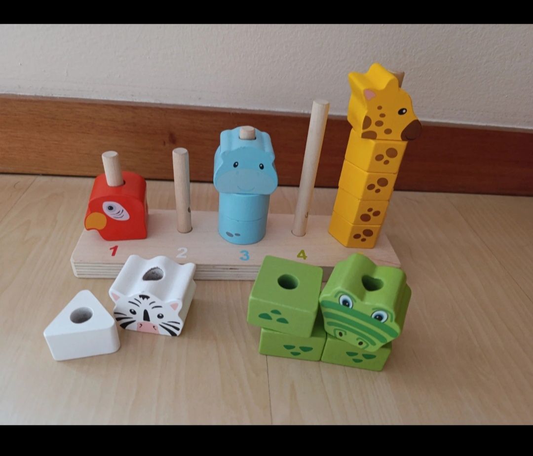 Conjunto de brinquedos