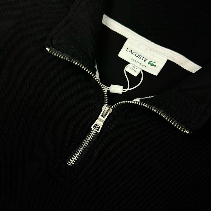 • Lacoste 1/3 Zip Black Edition