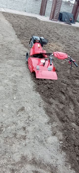 Wynajem i usługi. Glebogryzarka seperacyjna.  Frezarka do pni