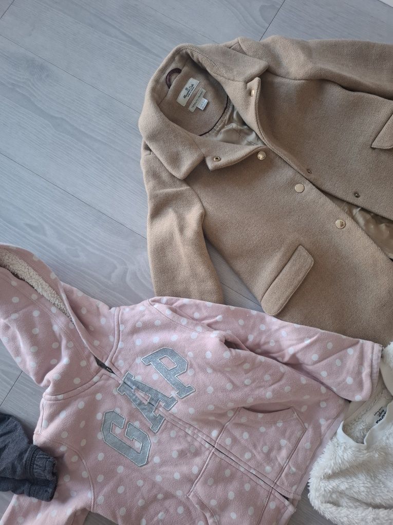 Roupa de menina Out/Inv como nova