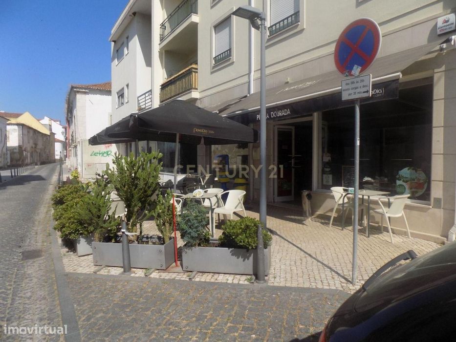 Pastelaria na zona histórica de Torres Vedras