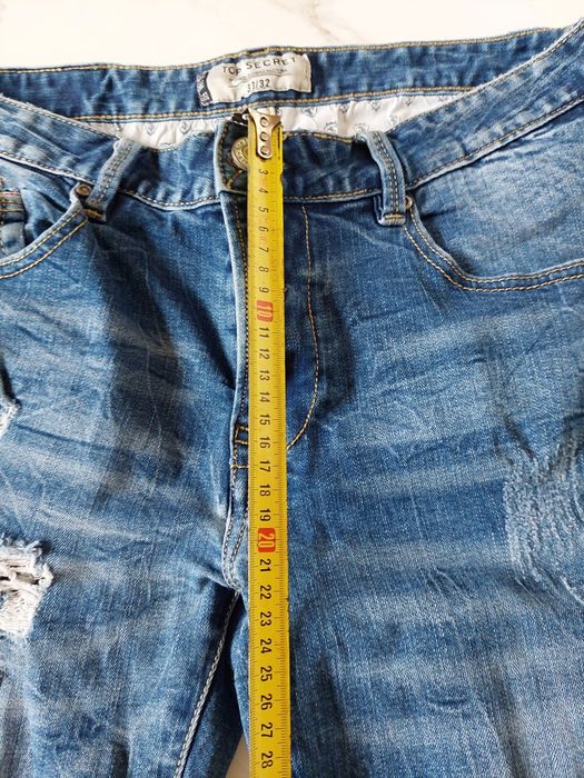 Spodnie jeansowe dziury Top Secret rozm. 38