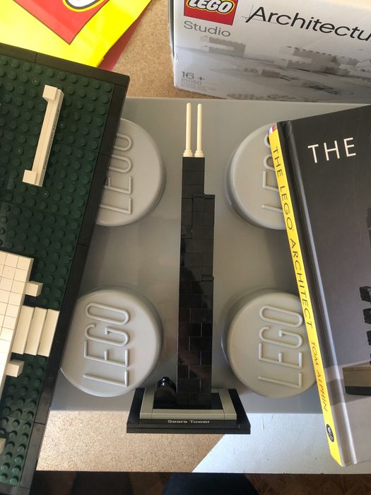 Lego Architecture 21000