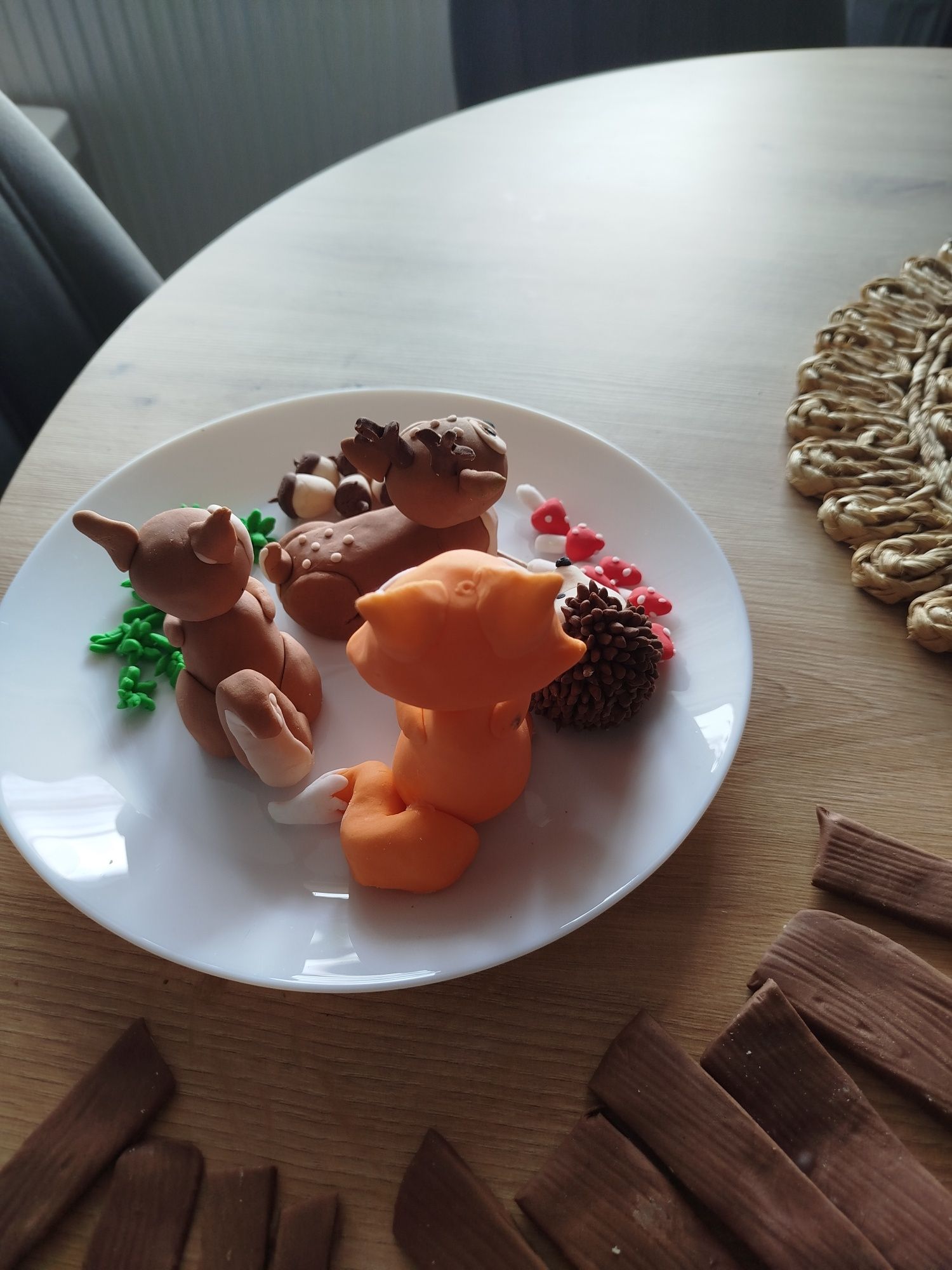 Ozdoby na tort z masy cukrowej leśne zwierzęta