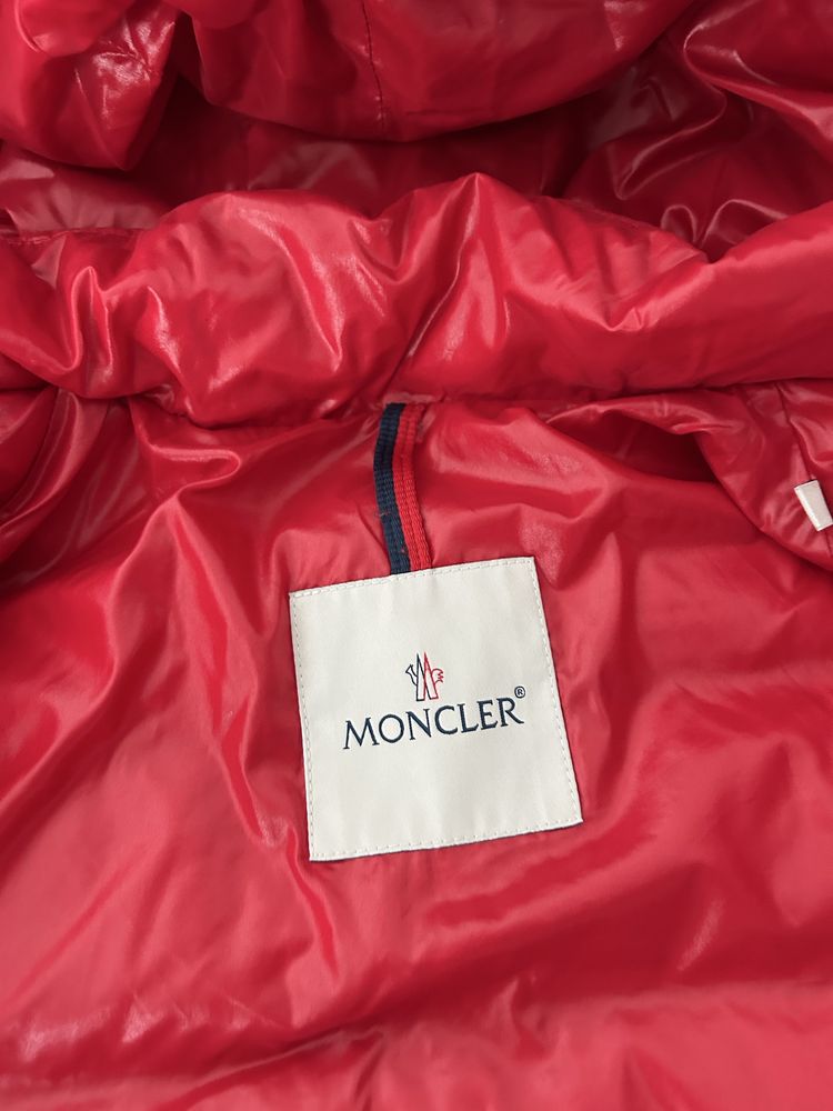 Kispo Moncler 8 anos