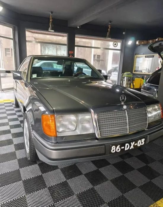 Mercedes  coupé 300 ce