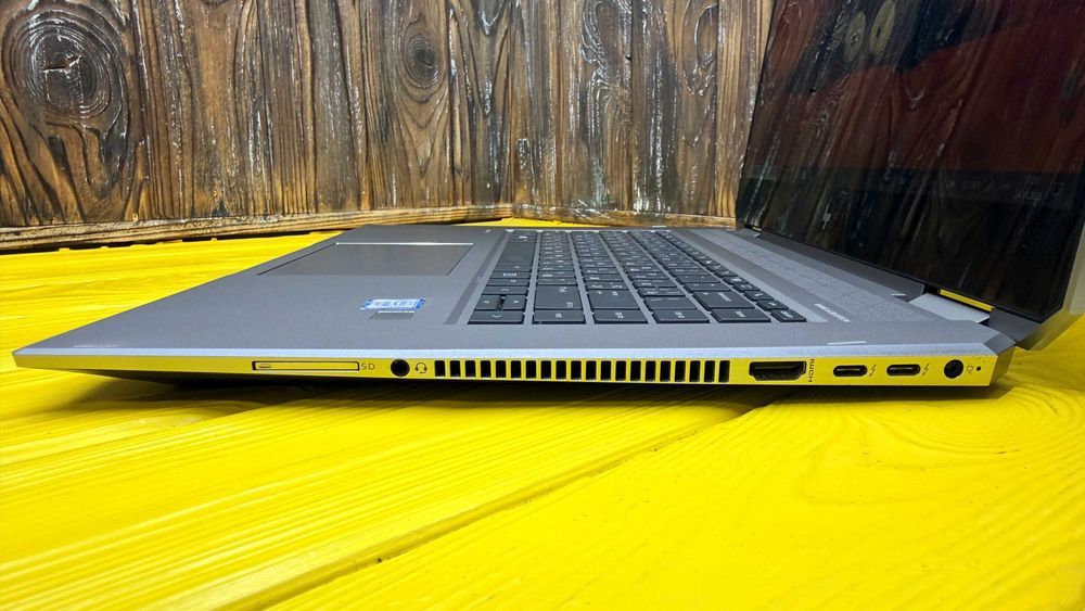 Потужний Ноутбук-Трансформер Hp Zbook Studio X360 G5 /Quadro P1000 4GB