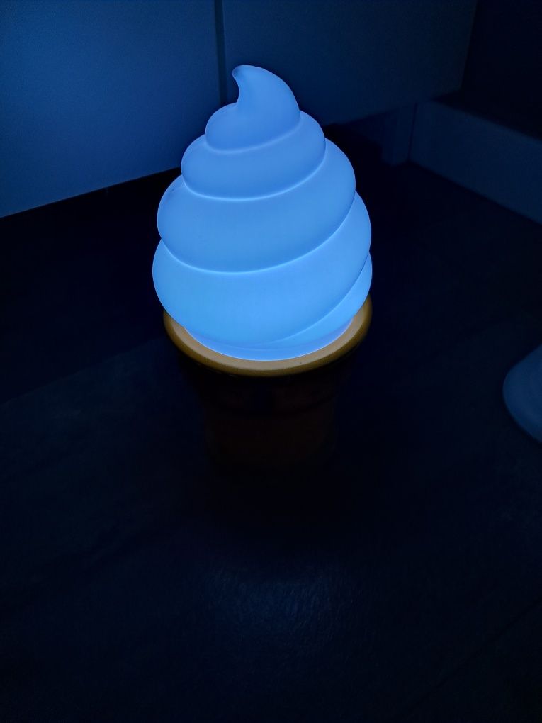Lampka led lód w wafelku