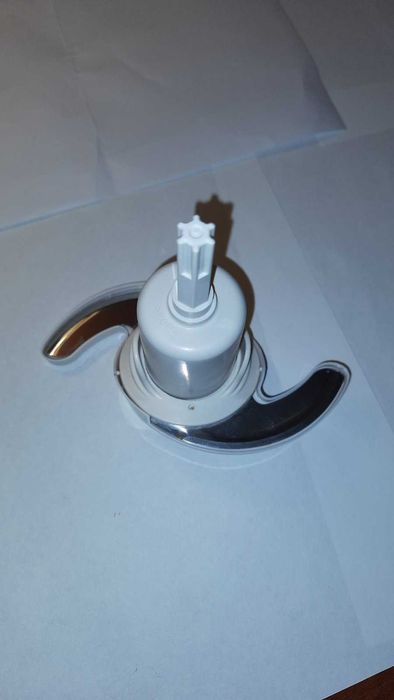 Ніж подрібнювача в чашу 1500 мл блендера Philips HR1367