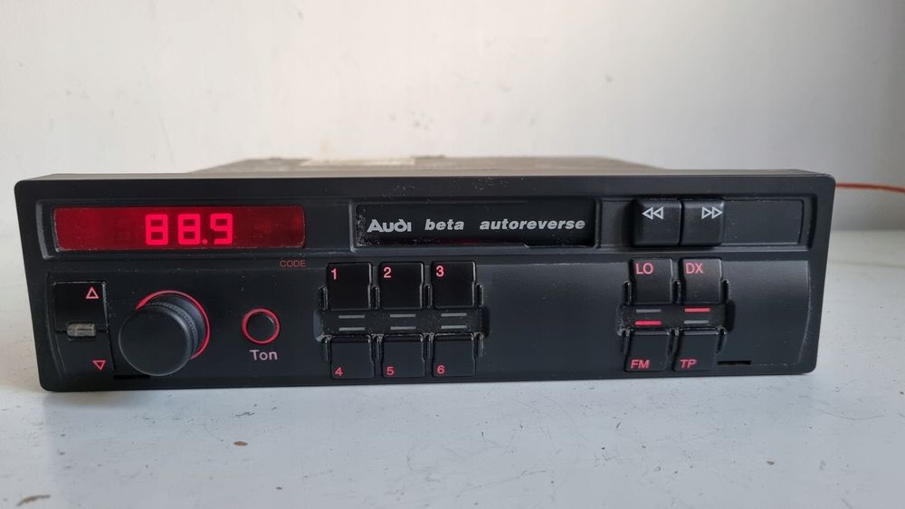 Radio Audi beta A3 8L A4 B5 A6 C4 80 B4 A8 D2 22cm KOD
