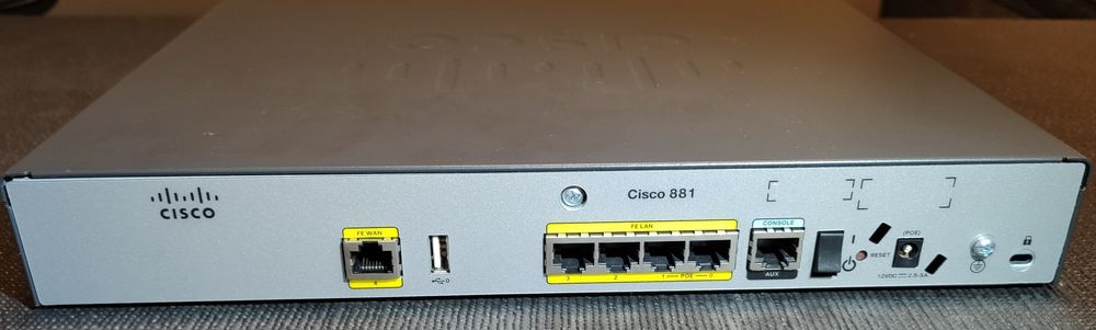 Cisco Router 881
