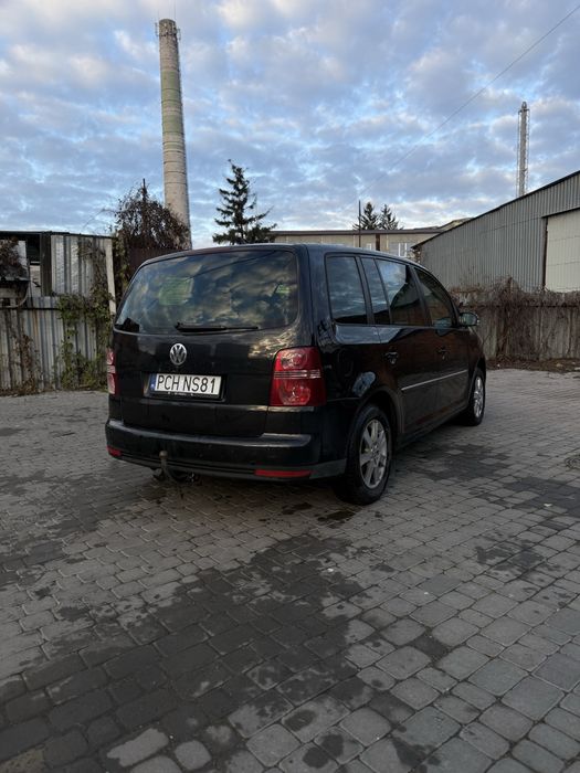 Volkswagen Touran 2007 год , 2.0 дизель , Автомат !