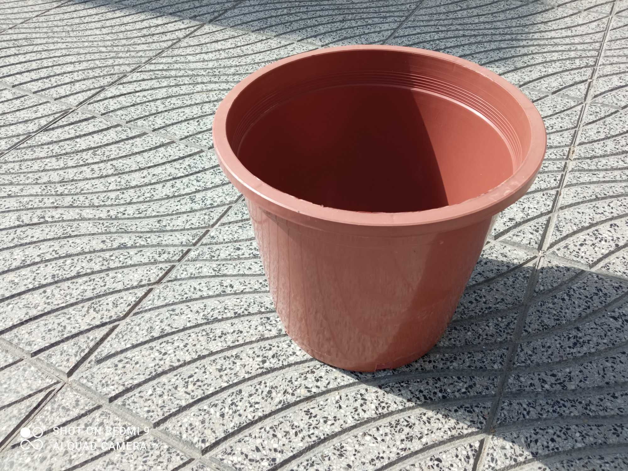 Vaso grande para plantar flores ou plantas mais robustas