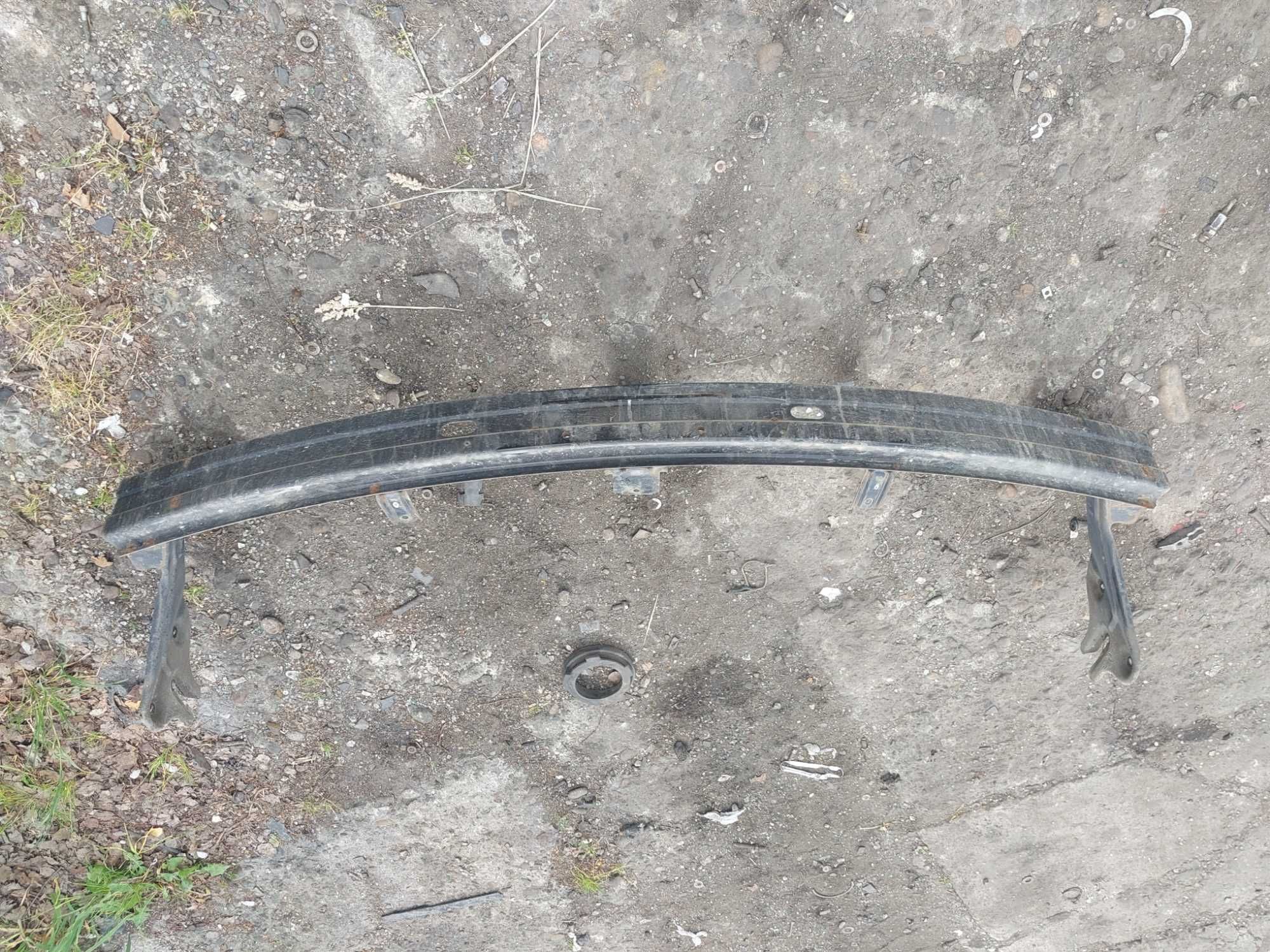 Belka pod zderzak kia k2500  k2900  2008r