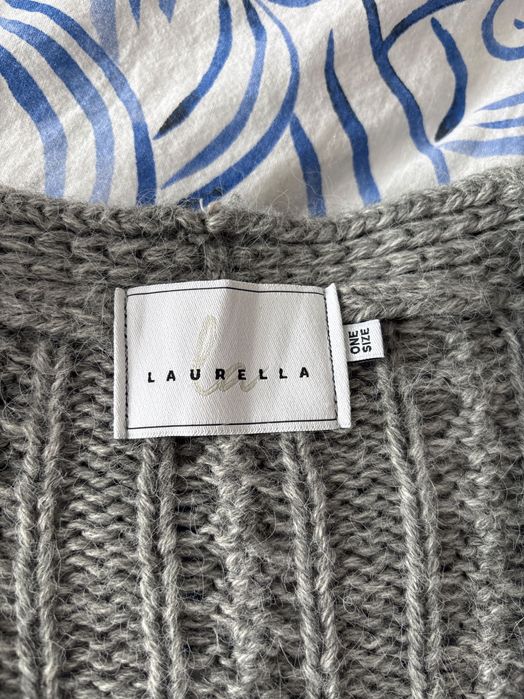 Zestaw ubrań damskich sweter Laurella, Zara. Marie Linda S
