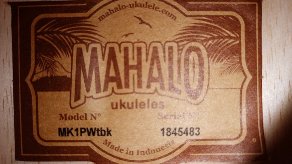 Укулеле MAHALO у відмінному стані