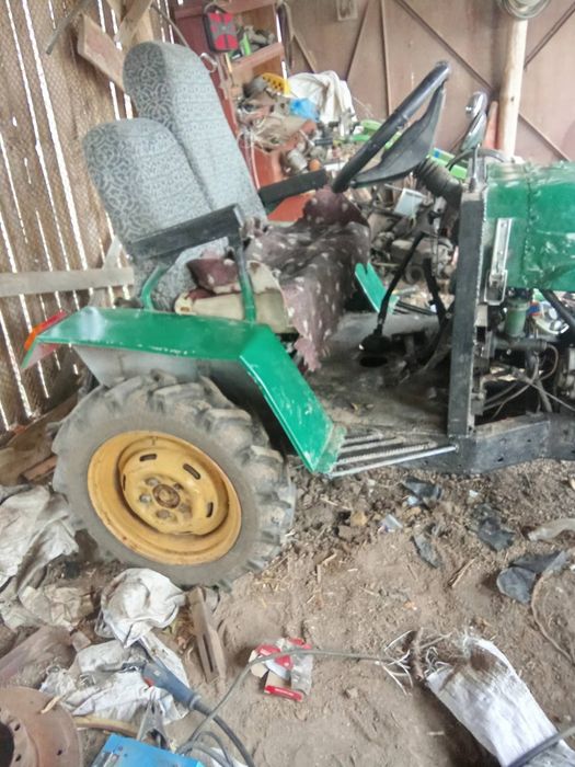 Продам міні трактор находу