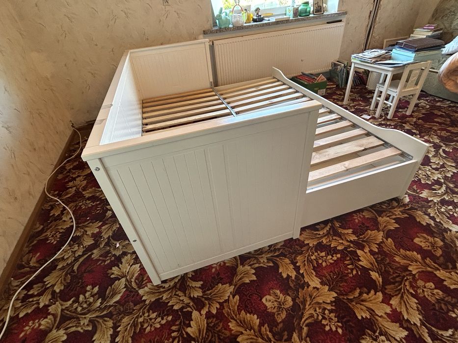 Łozko Hemnes białe 80/160x200 + 2 materace