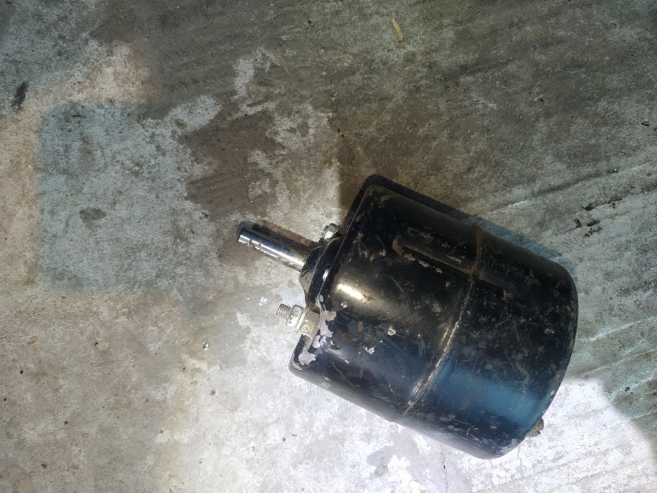 Моторчик електродвигун Електродвигатель печки МТЗ