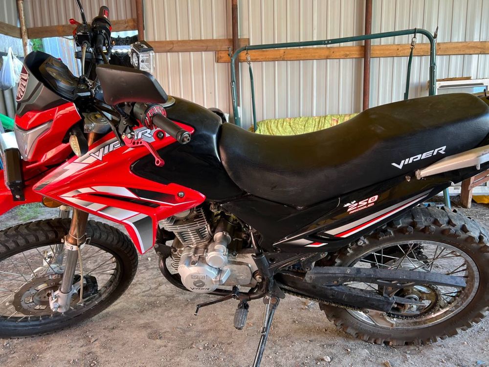 Viper V250L New 172fmm