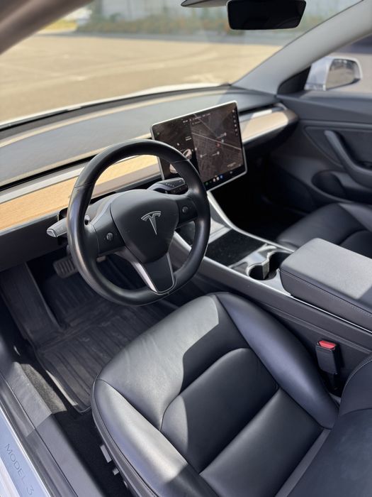Tesla Model 3 Long Range Dual Motor