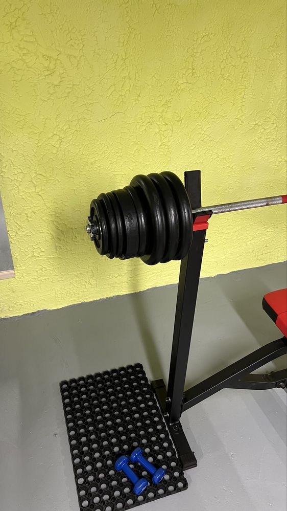 Ławka ze stojakami Marbo Sport gryf z obciązenie 100 kg hes sewim