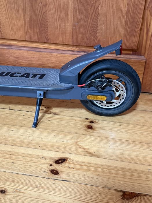 Hulajnoga wlektryczna Ducati Pro 1 EVD