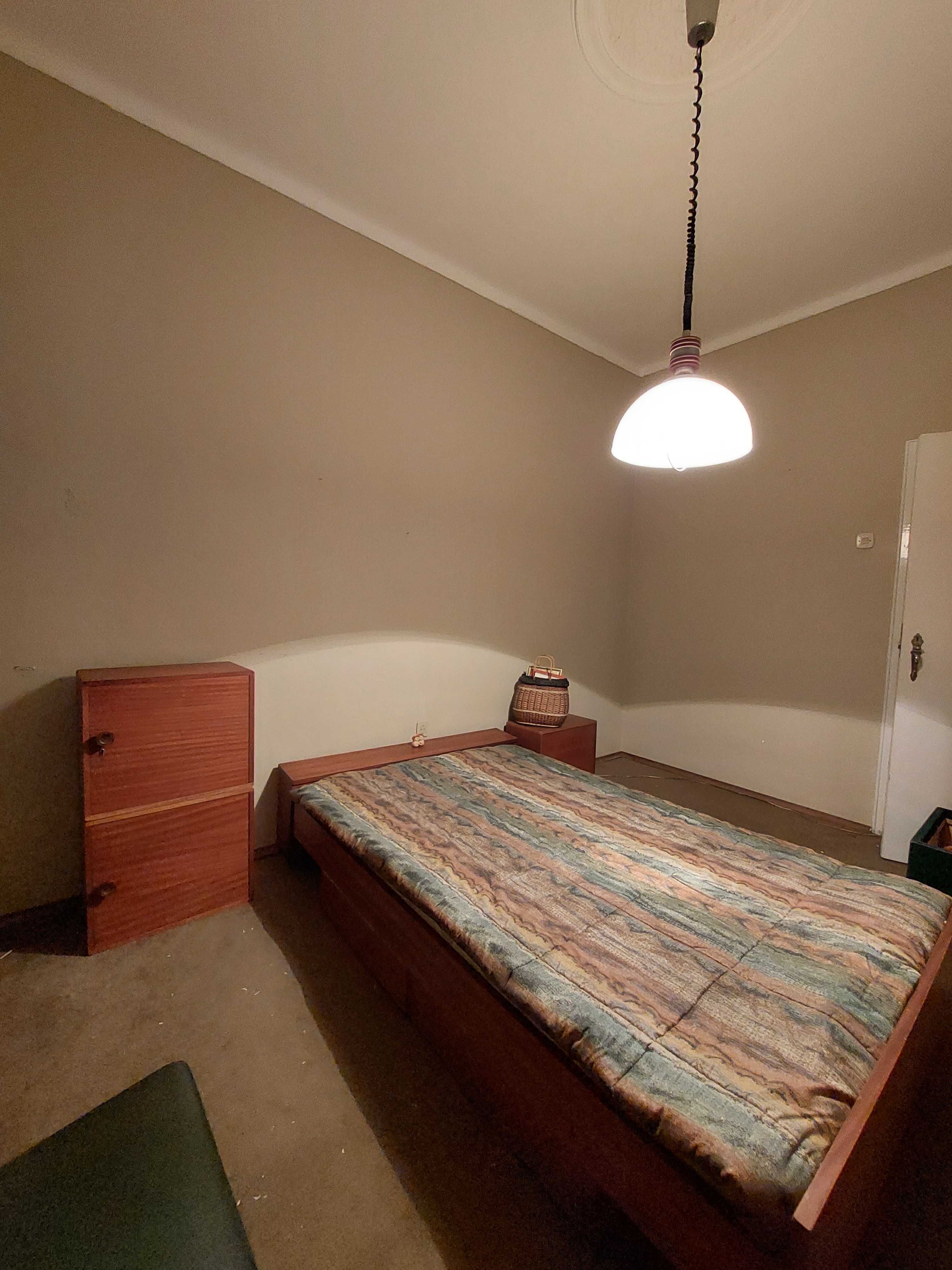 Quarto completo mobília de qualidade e negociável