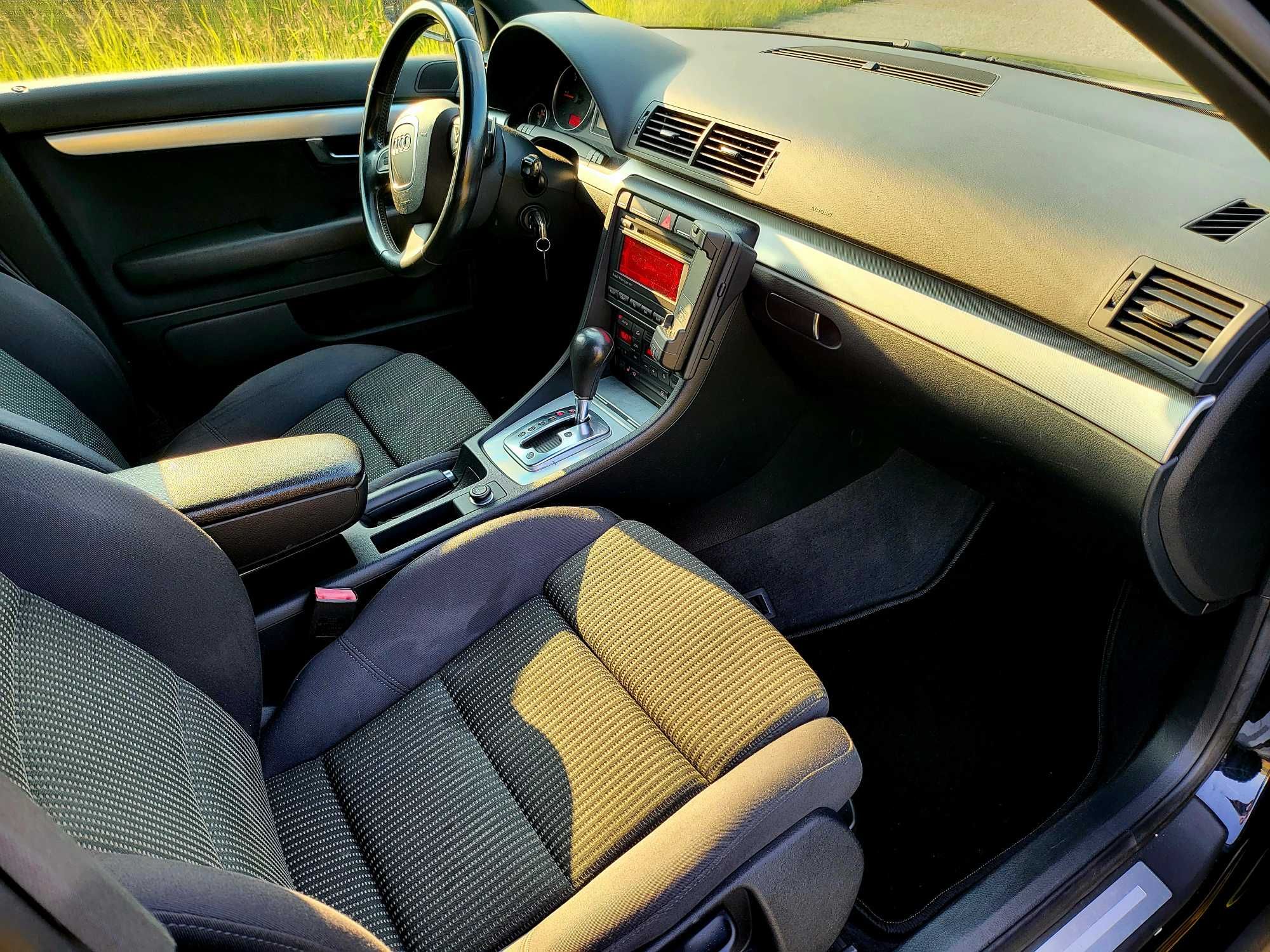 AUDI A4 2.0 tdi automat klima lodówka navi grz.fote alu hak SUPER STAN