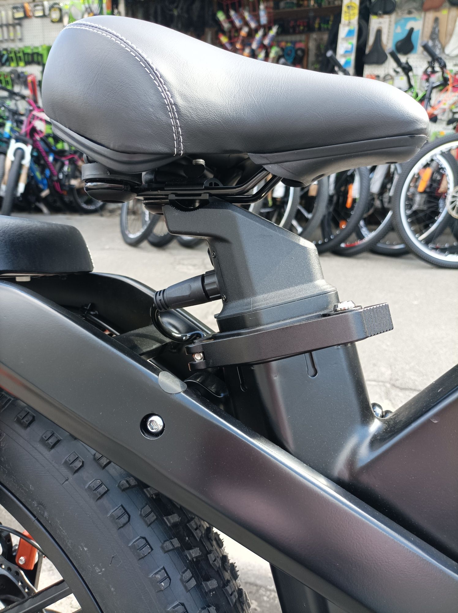 Електровелосипед Engwe X26