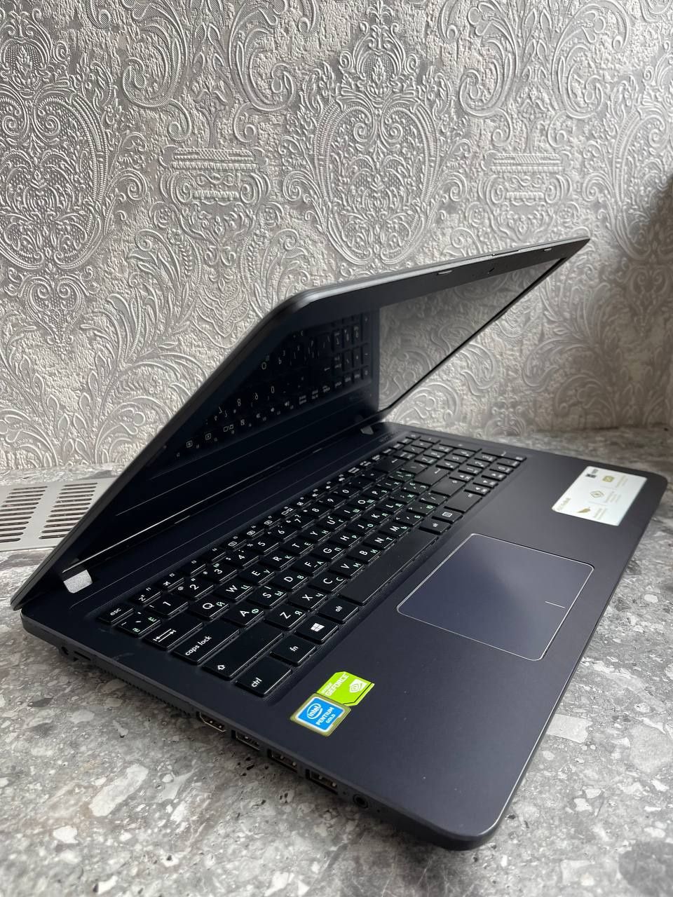 Игровой Asus FullHD 15,6" (Intel/Nvidia  2gb /ОЗУ 8гб/АКБ