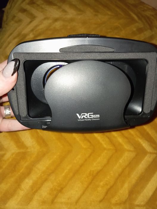 Очки виртуальной реальности VGR PRO+