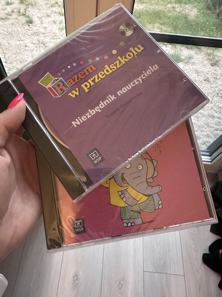 Niezbednik nauczyciela „Razem w przedszkolu” Wsip 2CD