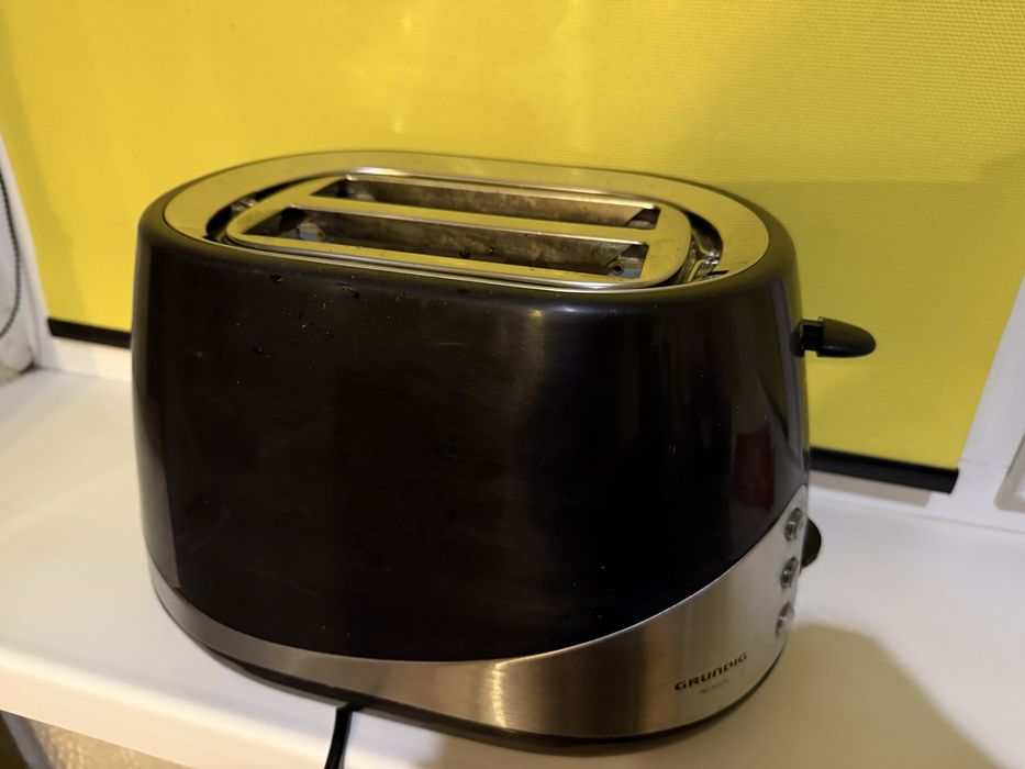 Продам тостер Grundig