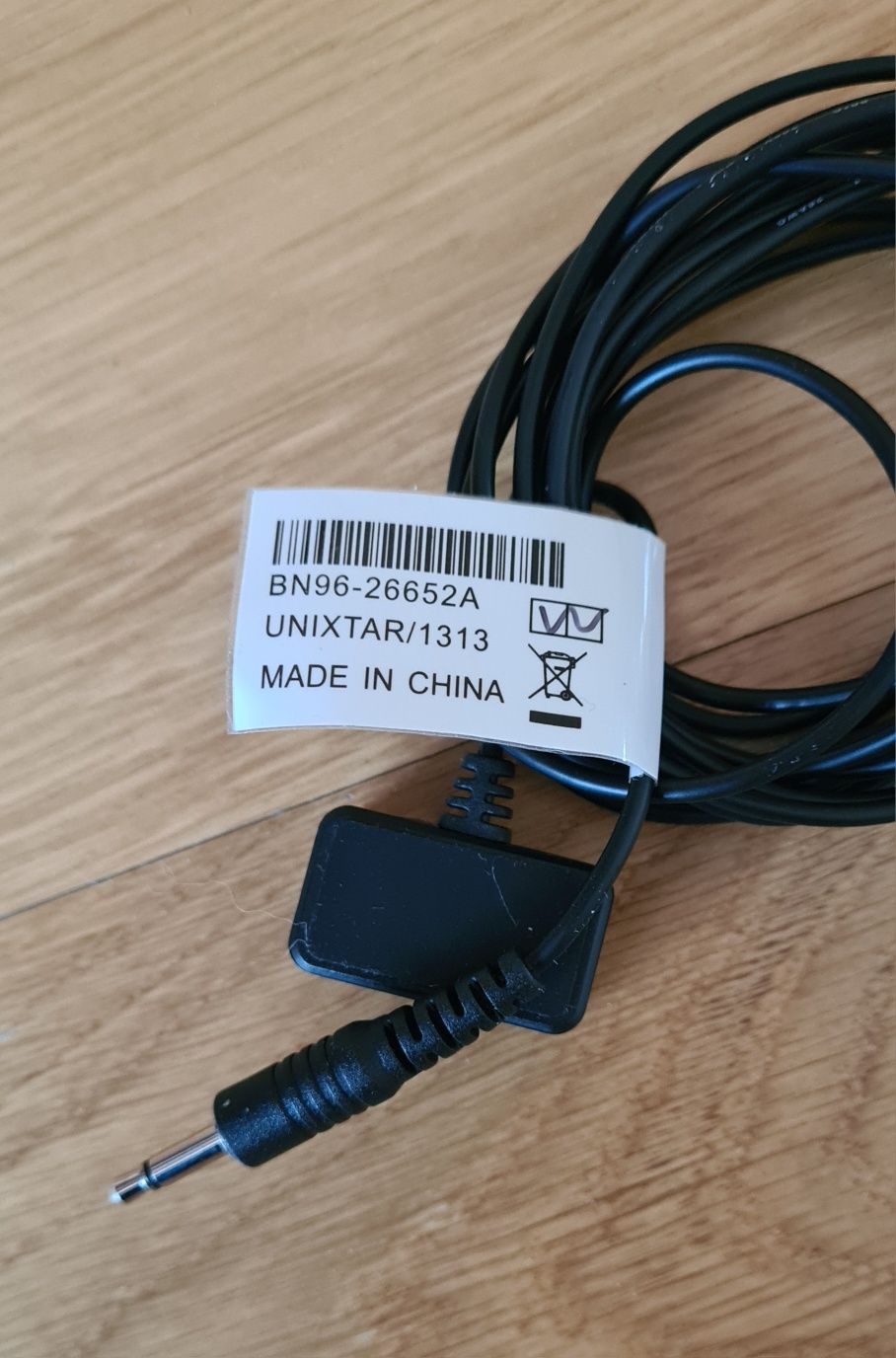 Kabel z odbiornikiem podczerwieni Samsung