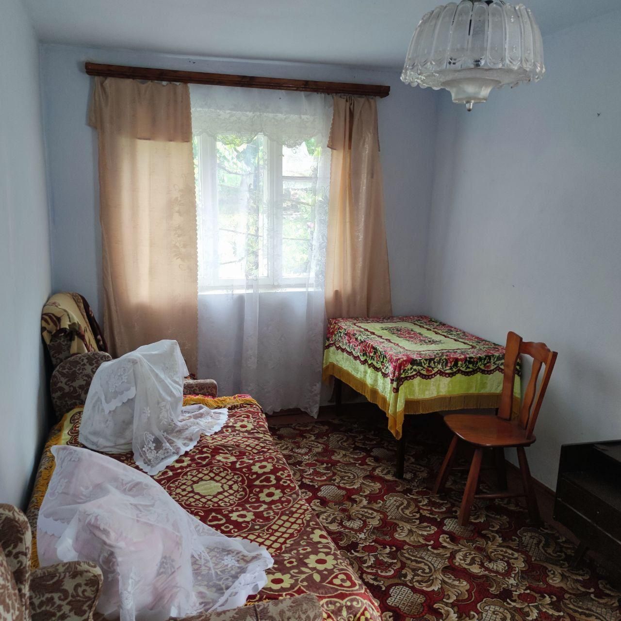 Продаж будинку в Хмельницькому - 2 кімнати, 65 м², 6 соток.