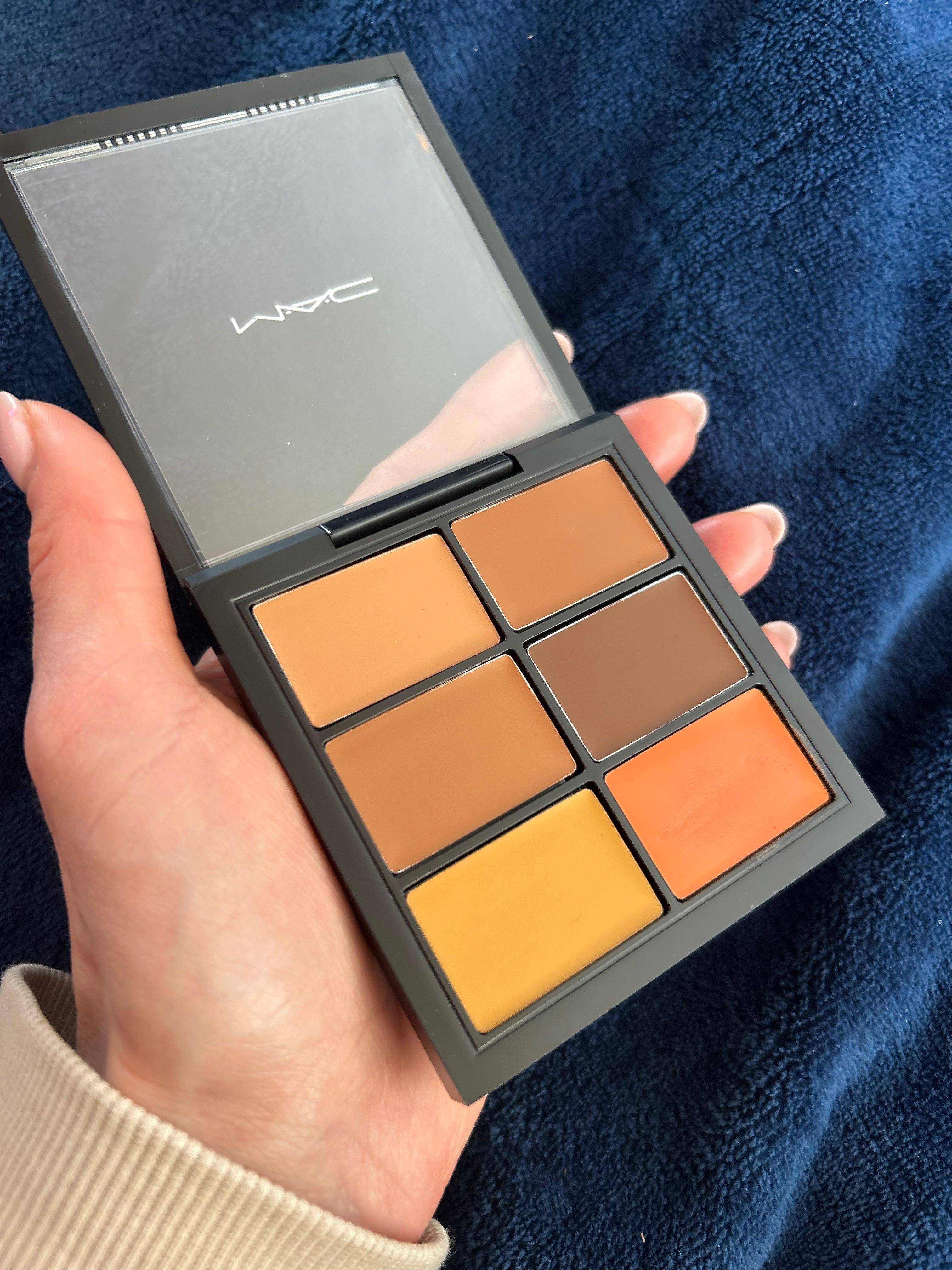 Paleta korektorów MAC Studio Fix