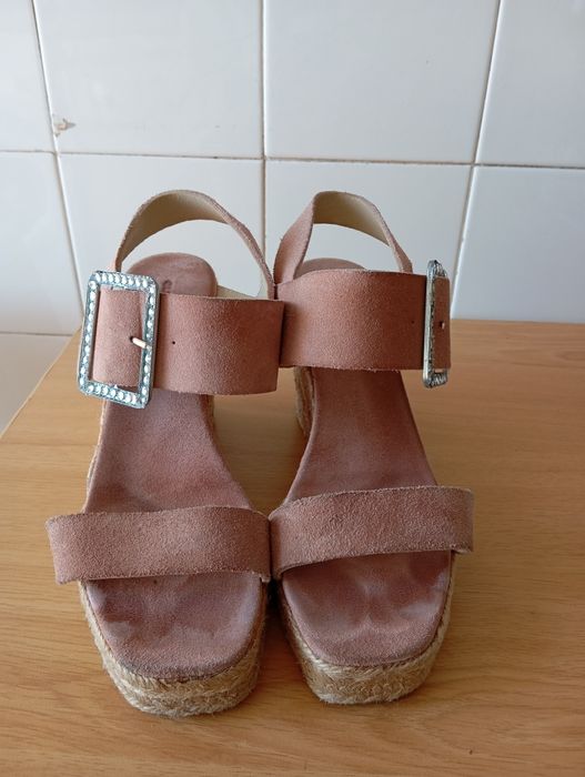 Sandálias Glória Ortiz 37