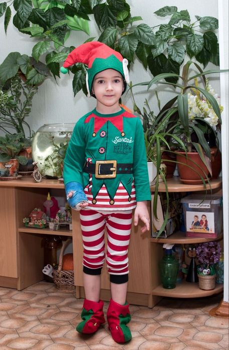 Костюм помічник санти чи діда мороза, гном, ельф