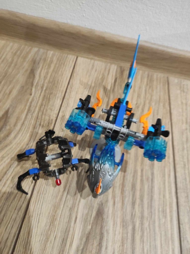 Lego bionicle 71302 Akida wodna istota