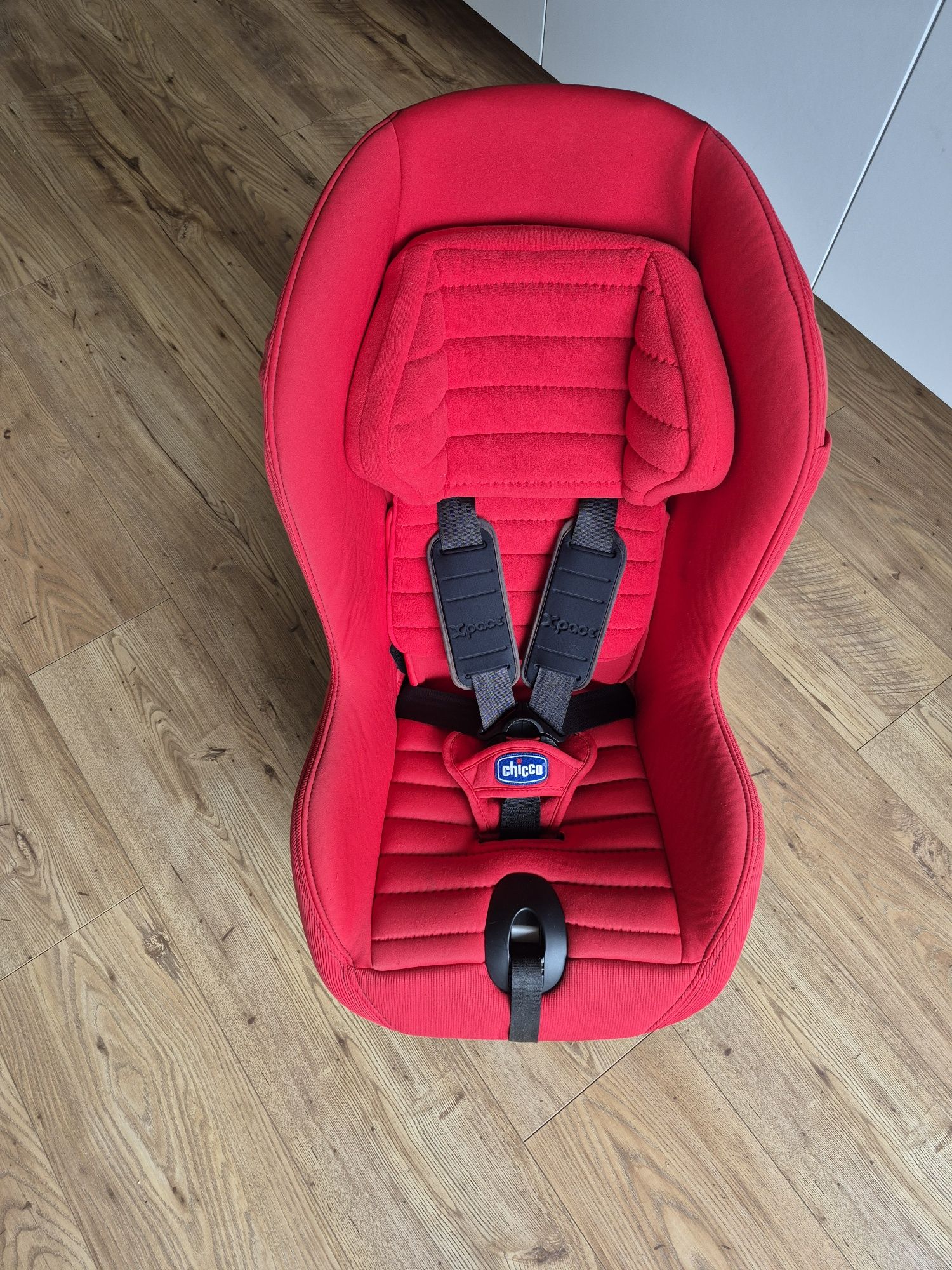 Fotelik Samochodowy chicco 9-18 kg