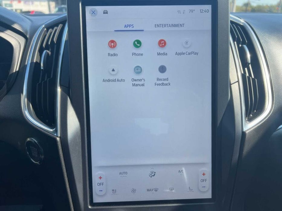 Ford Edge Titanium      2022