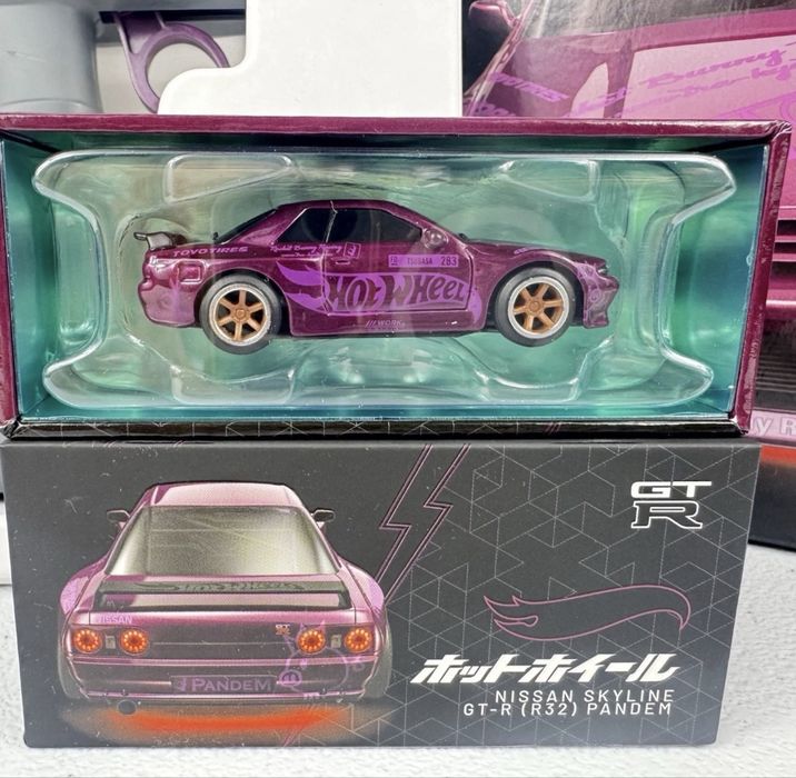 Hot Wheels Nissan Skyline RC (#JGD10) радіокерована