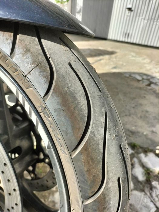 Suzuki GSR 600- Para Venda (troco por jipe)