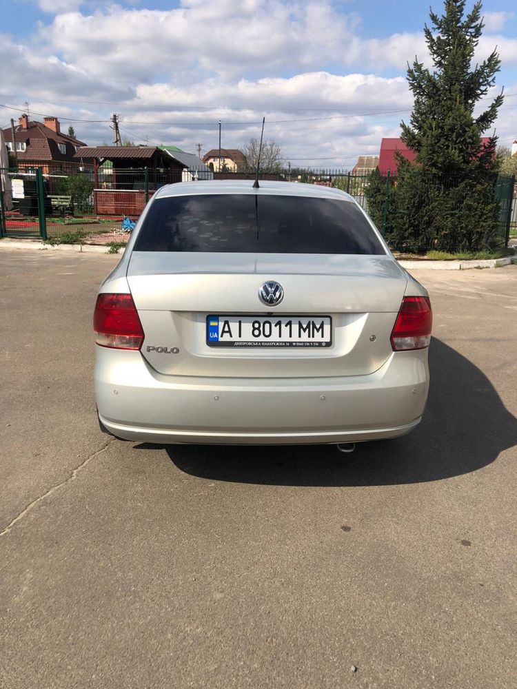 Volkswagen Polo седан