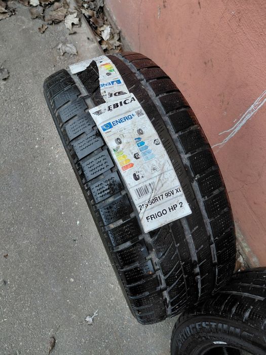 Продам резину R17