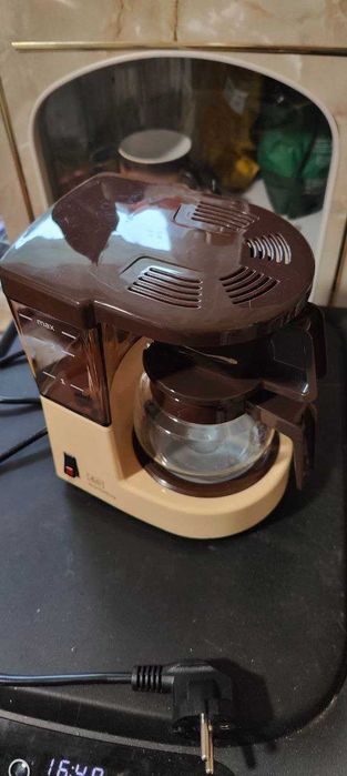 Крапельна кавоварка Melitta Aromaboy