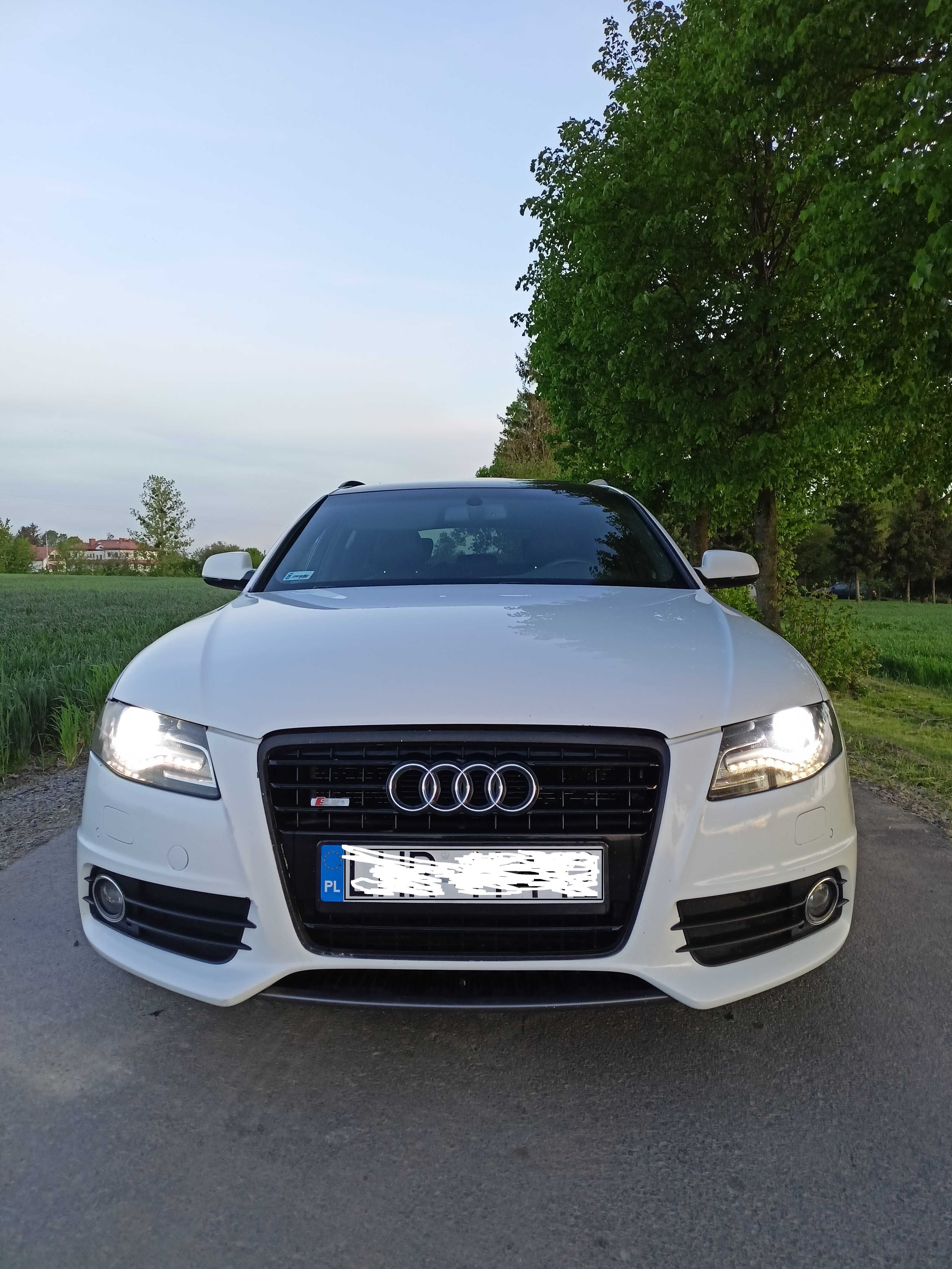 Audi A4 B8 Kombi S-Line  Skóry, Xsenon, Panorama, Navi 2009r