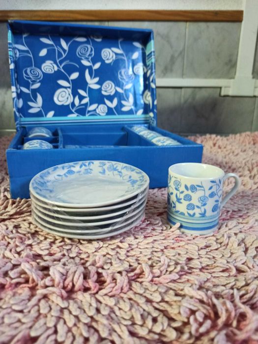 Serviço de café com 6 chávenas